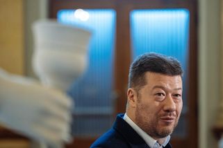 Cizinec z šokující jízdy na D1 přišel o řidičák. Pak se vulgárně obul do Okamury